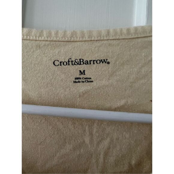 Croft and Barrow light yellow embroidered scoop neck top 3/4 sleeves L - Picture 2 of 3